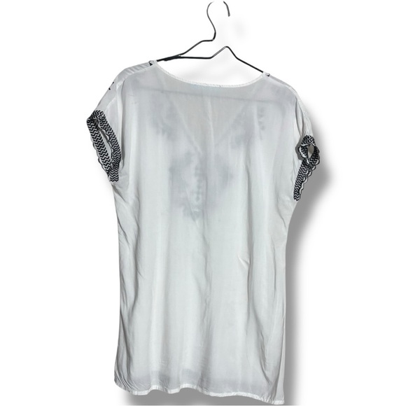 Solitaire Swim Chic Black and White Embroidered Short Sleeve Mini Dress Coverup - Picture 15 of 16